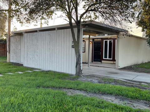 2116 Blue Gum Ave, Modesto, CA 95358 photo 1