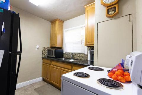 506 12th St, Modesto, CA 95354 photo 32