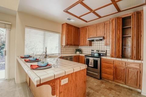 2124 Gainsboro Pl, Modesto, CA 95355 photo 8
