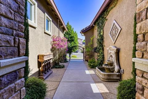 687 Lefevre Dr, Folsom, CA 95630 photo 9