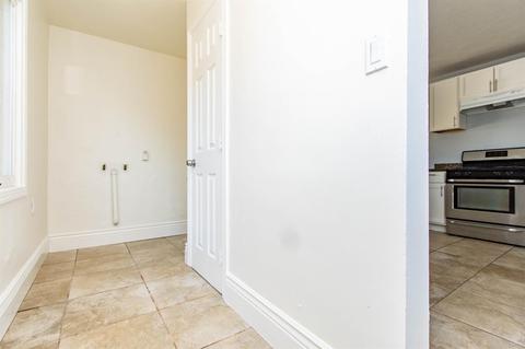1114 Hilltop Ln, Modesto, CA 95358 photo 20