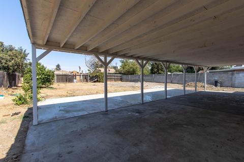1114 Hilltop Ln, Modesto, CA 95358 photo 5