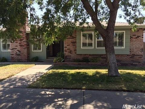 916 Edmonton Ln, Modesto, CA 95356 photo 1