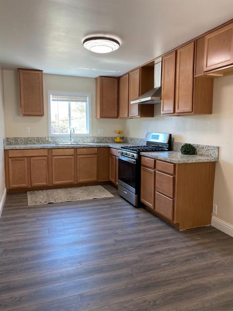 1623 Honeysuckle Dr, Modesto, CA 95350 photo 7