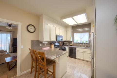553 Nicastro Dr, Patterson, CA 95363 photo 10