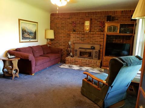 427 E Harney Ln, Lodi, CA 95242 photo 7