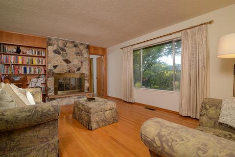 4725 Hixon Cir, Carmichael, CA 95608 photo 9