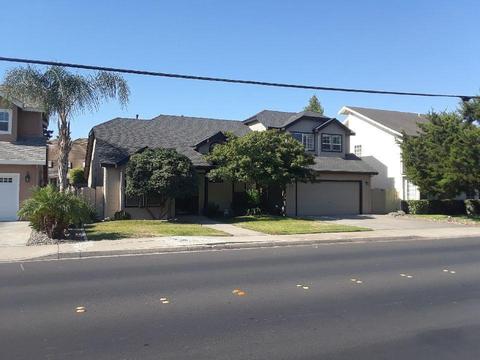 2712 Snyder, Modesto, CA 95356 photo 1