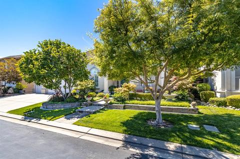 3212 Jonathan Ln, Modesto, CA 95355 photo 4
