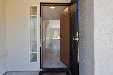 1524 Feather River Ct, Modesto, CA 95351 photo 3