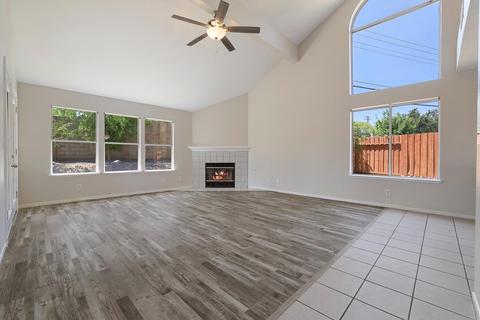 1524 Feather River Ct, Modesto, CA 95351 photo 5