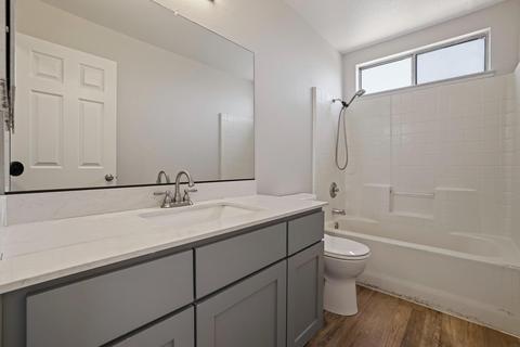 1524 Feather River Ct, Modesto, CA 95351 photo 21