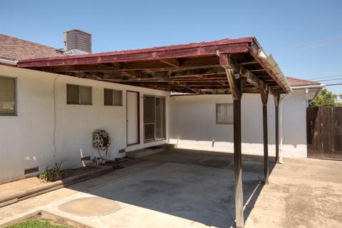 652 E North St, Manteca, CA 95336 photo 6