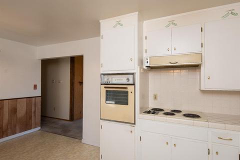 652 E North St, Manteca, CA 95336 photo 13