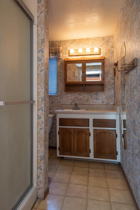 652 E North St, Manteca, CA 95336 photo 30
