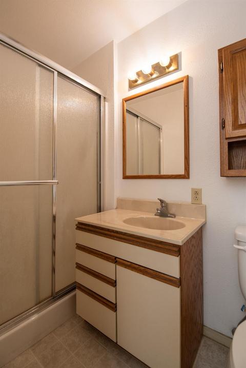 652 E North St, Manteca, CA 95336 photo 23