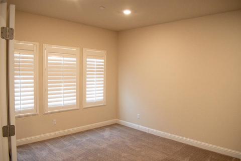 160 Royce Ln, Merced, CA 95348 photo 5