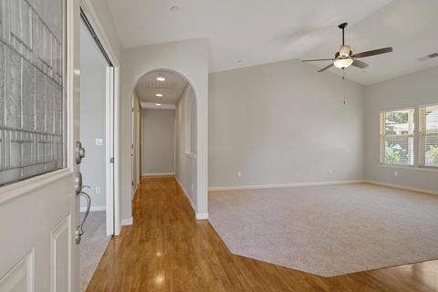 731 Young Ct, Galt, CA 95632 photo 8