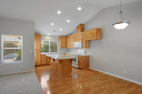 731 Young Ct, Galt, CA 95632 photo 11