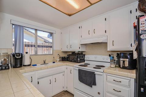 216 Ridge Dr, Lodi, CA 95240 photo 9
