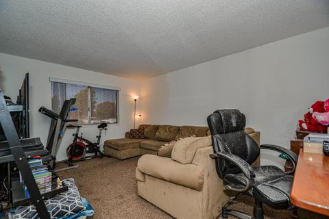 216 Ridge Dr, Lodi, CA 95240 photo 4