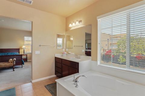 2100 Thomas Taylor Dr, Hughson, CA 95326 photo 26