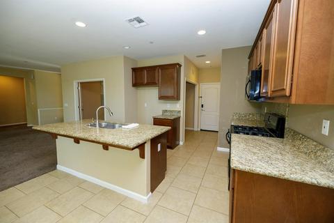 1922 Thomas Taylor Dr, Hughson, CA 95326 photo 7