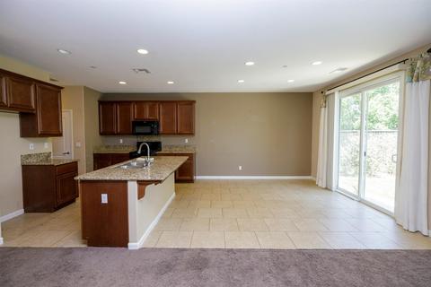 1922 Thomas Taylor Dr, Hughson, CA 95326 photo 11