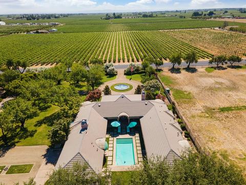 14501 N Wells Ln, Lodi, CA 95240 photo 5