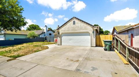809 Grand Central Dr, Modesto, CA 95351 photo 3