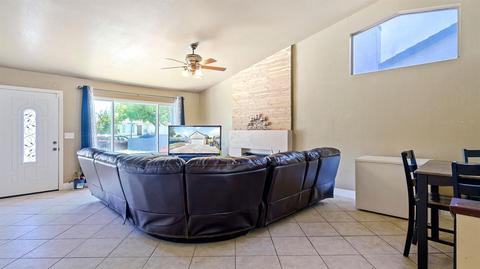 809 Grand Central Dr, Modesto, CA 95351 photo 9