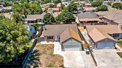 809 Grand Central Dr, Modesto, CA 95351 photo 2