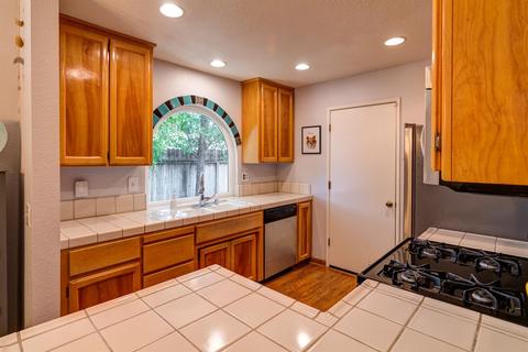 3737 Coniston Ct, Antelope, CA 95843 photo 12