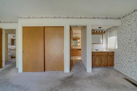 1240 Padre Dr, Salinas, CA 93901 photo 11