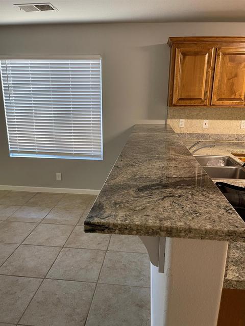 357 Paige Ln, Merced, CA 95341 photo 11