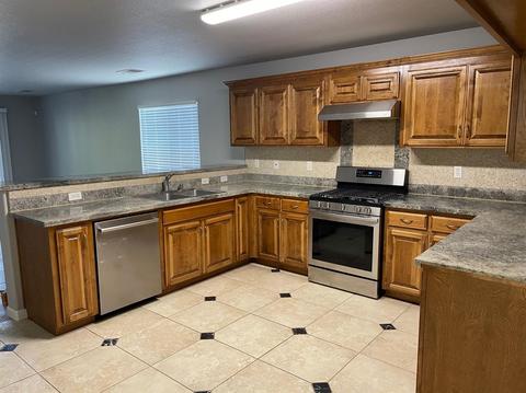 357 Paige Ln, Merced, CA 95341 photo 13