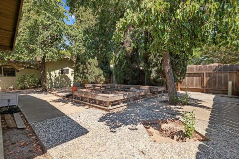 609 Andover Ln, Modesto, CA 95350 photo 52
