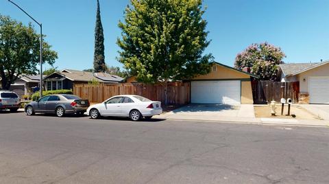 3349 Ocotillo Way, Modesto, CA 95355 photo 2