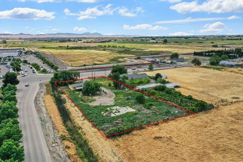 21530 Naglee Rd, Tracy, CA 95304 photo 2