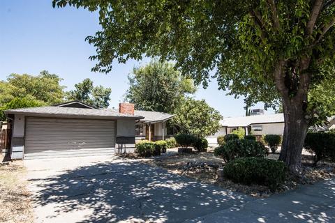 437 E Carlton Way, Tracy, CA 95376 photo 2
