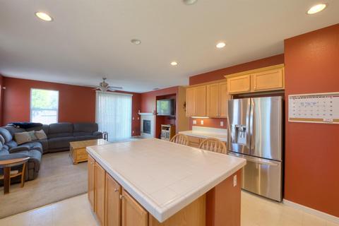 236 Durer Dr, Patterson, CA 95363 photo 12