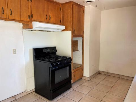 2430 E Vine St, Stockton, CA 95205 photo 7