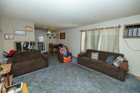 124 E 20th St, Tracy, CA 95376 photo 7