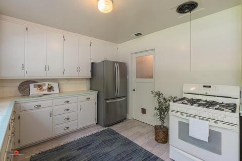 774 8th Ave, Sacramento, CA 95818 photo 9