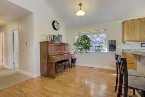 16702 Brewer Rd, Grass Valley, CA 95949 photo 9