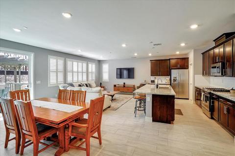 7021 Daphne St, Tracy, CA 95377 photo 9
