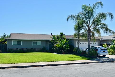 2416 Murray St, Turlock, CA 95382 photo 1