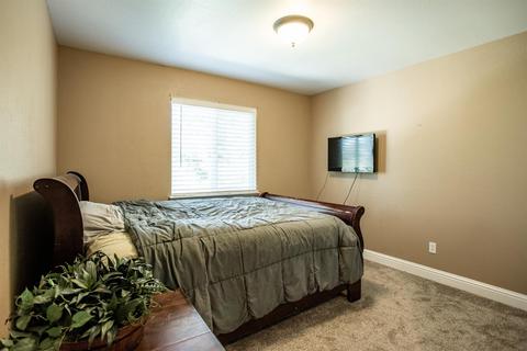 2000 St Peters St, Modesto, CA 95355 photo 15
