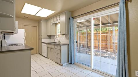 1425 Prospect Ln, Modesto, CA 95355 photo 12