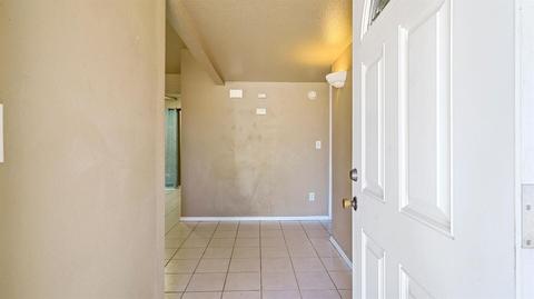 1425 Prospect Ln, Modesto, CA 95355 photo 5